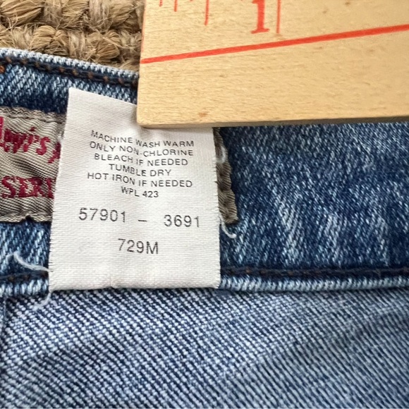 Levi’s👖900 Series Slim Fit High Waist Jeans Vintage Denim XS 512 style - Picture 9 of 10